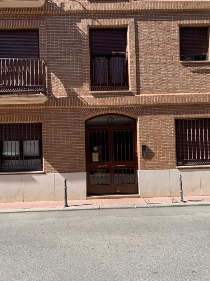 Appartamento Gran piso en el centro de Alcalá Alcalá de Henares Esterno foto